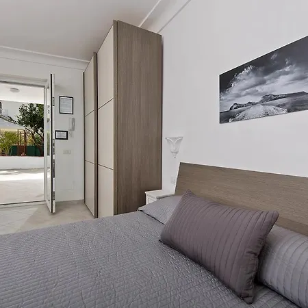 La Limonaia Capri Guest house 2*